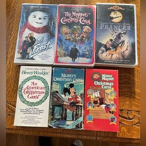 Vintage lot of 6 Christmas vhs tapes disneys mickeys Christmas carol plus 5 more